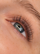 Load image into Gallery viewer, YUMI Korean Lash Lift Certification Training — Vancouver, September 2026
