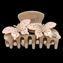 Load image into Gallery viewer, Butterfly claw with stones
